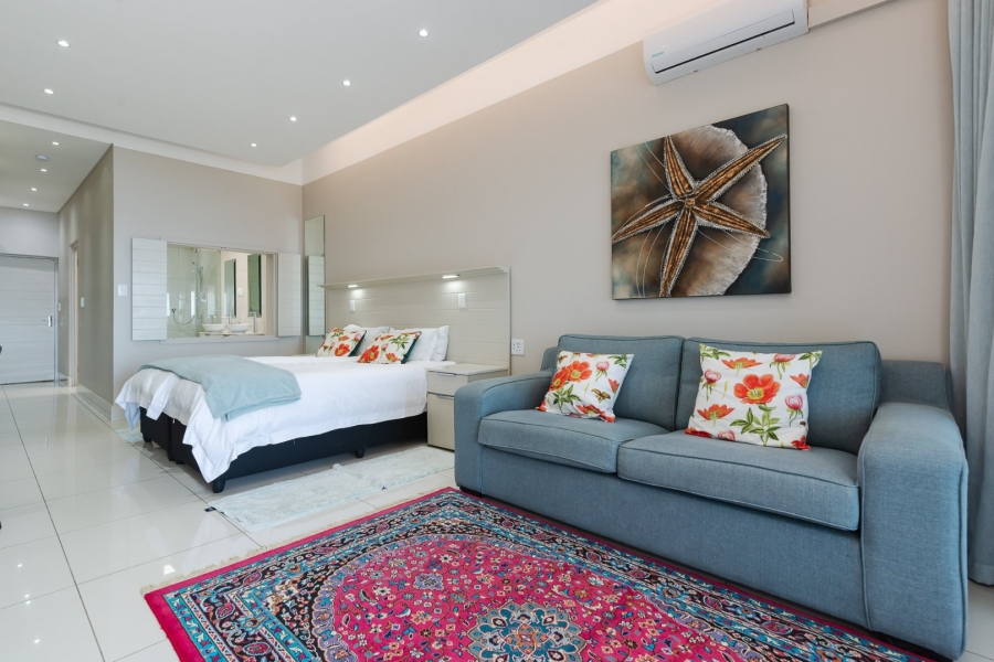 11 Bedroom Property for Sale in Camps Bay Western Cape